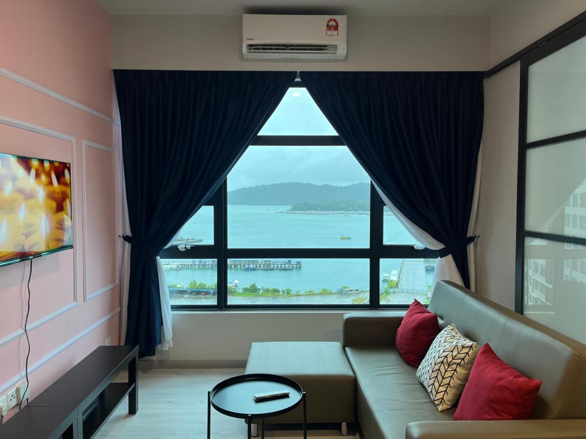 Splendours Condos@jesselton Quay Apartment