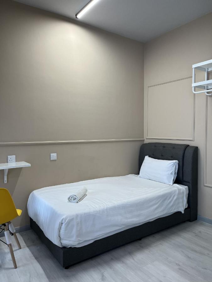 Splendours Condos@jesselton Quay *